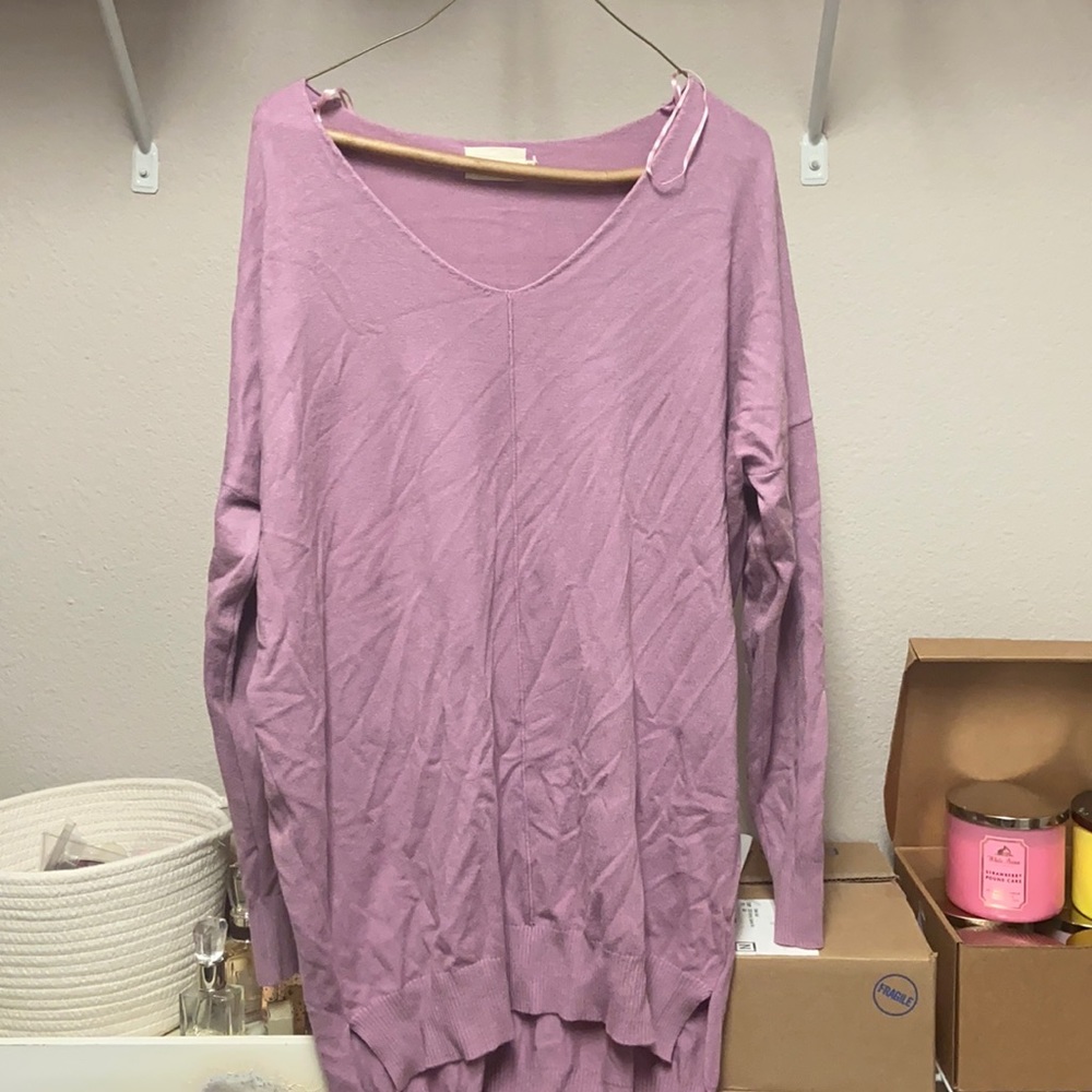 Lilac V neck sweater